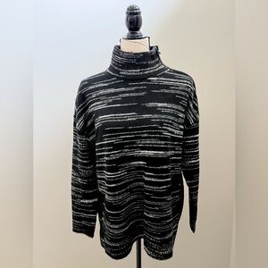 Talbots Black and White Women's Turtleneck Sweater